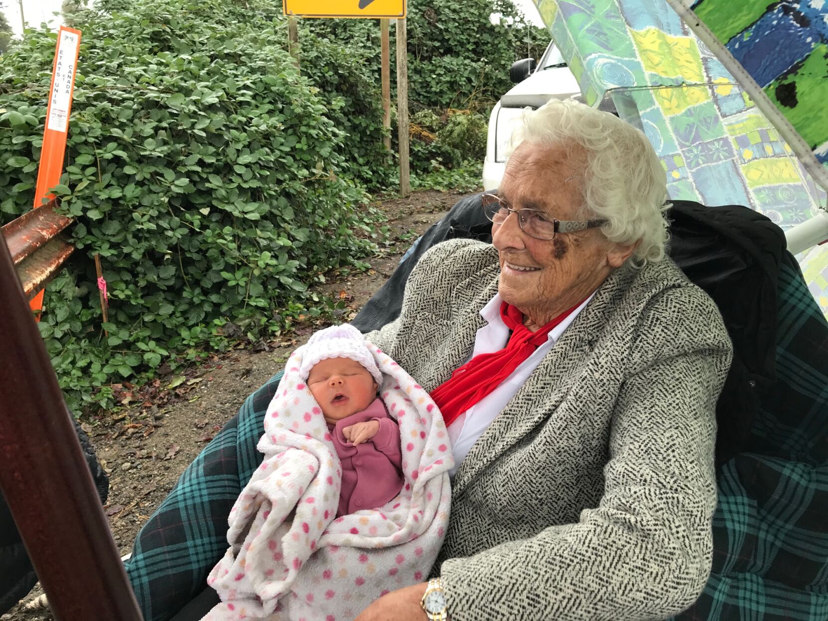 Four generations at the border